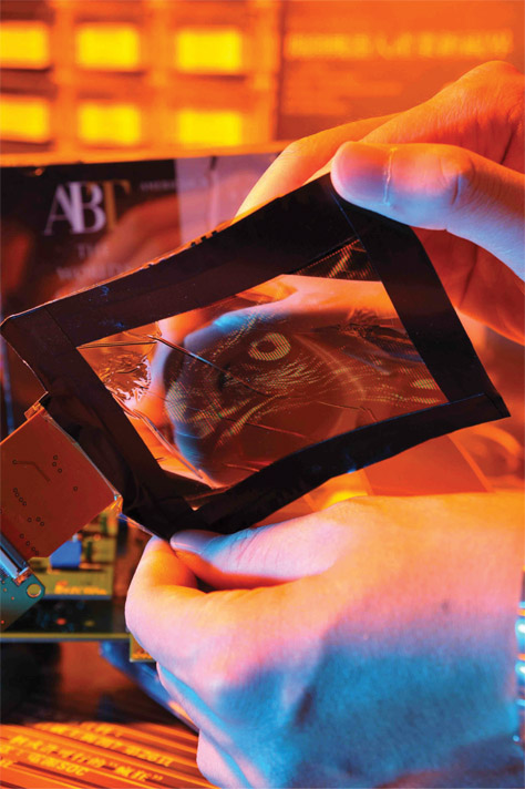 OLED technology lends itself to thinner, lighter, and flexible displays Thinner, lighter, and flexible displays